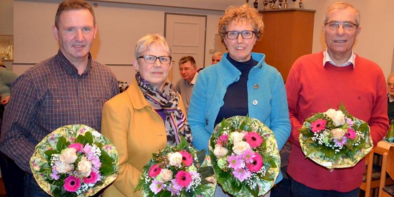Vorstand seit 12.02.2020 vl: Bernd Wintermann (1. Vorsitzender), Marianne Ulken (2. Vorsitzende), Maike Martens (Schriftführerin), Hubert Dahms (Kassenwart)