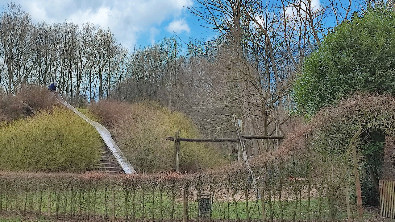 Spielplatz MoKiBerg Südmoslesfehn 3