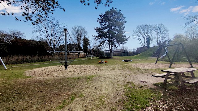 Spielplatz Hermann-Allmers-Str. Wardenburg 1